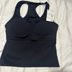 Halara Tank with Built In Bra Size Medium NWT